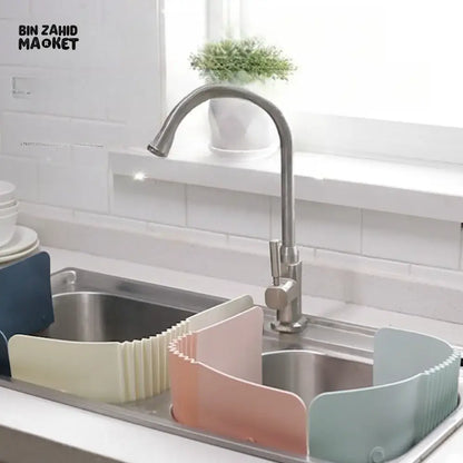 ADJUSTABLE KITCHEN SINK SPLASH GUARD